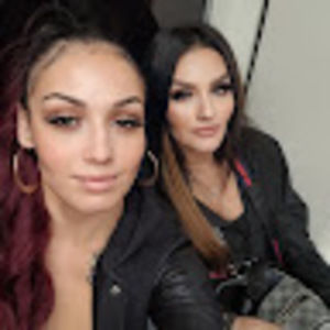 Meet your Posher, Gloria